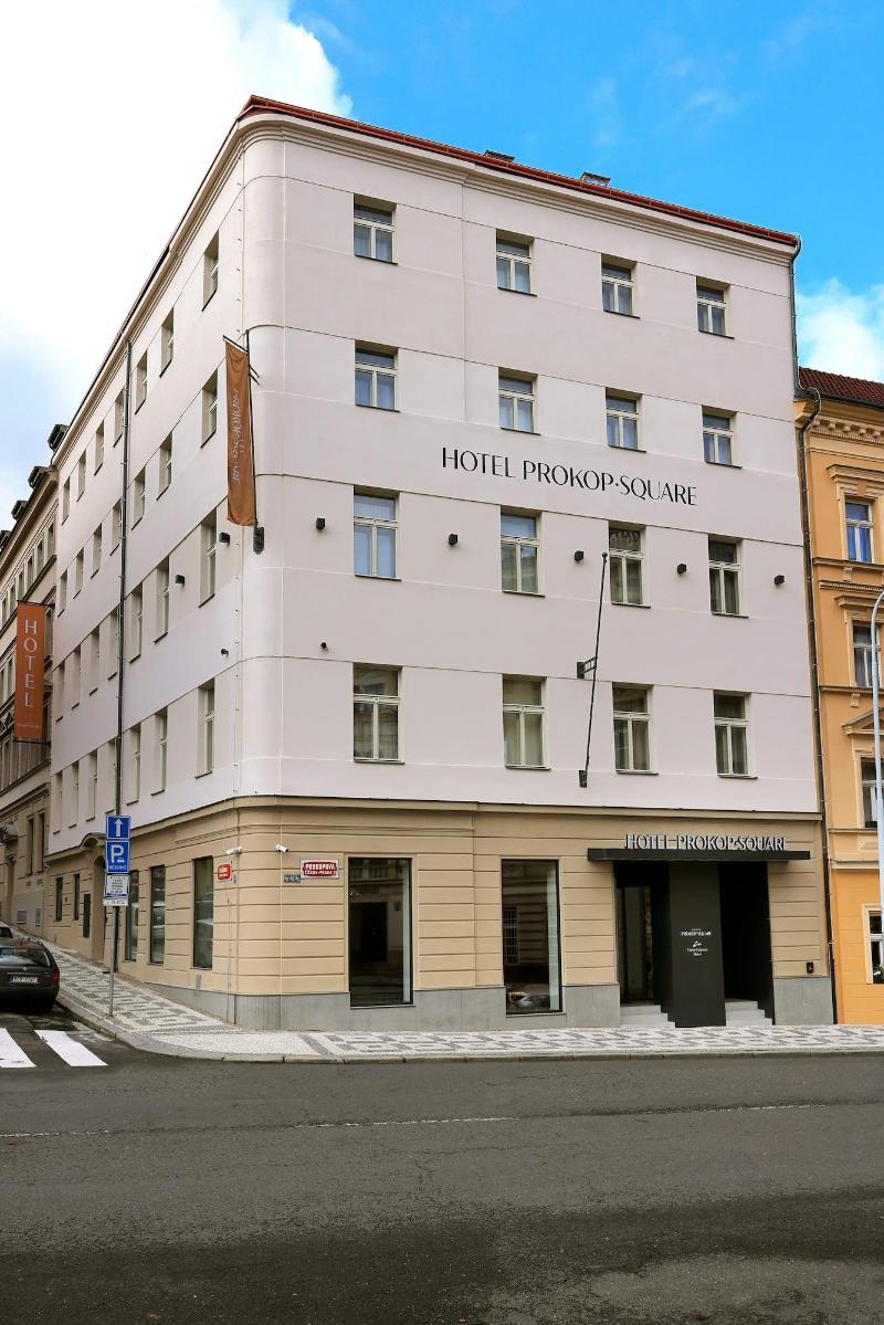 Hotel Prokop Square - Genel