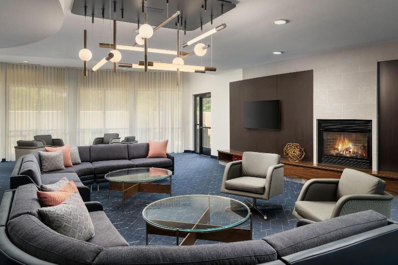 Courtyard By Marriott Kingston - Genel