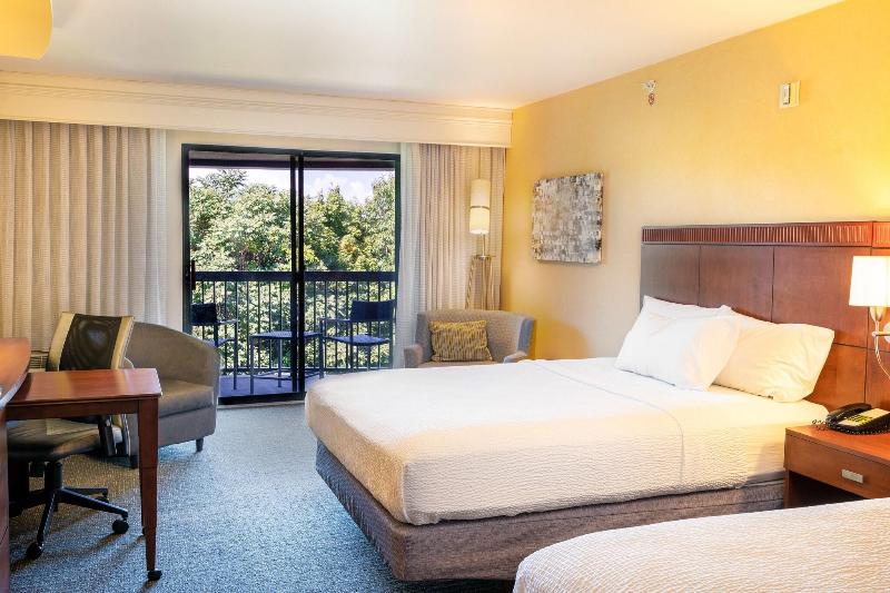 Courtyard By Marriott Kingston - Oda