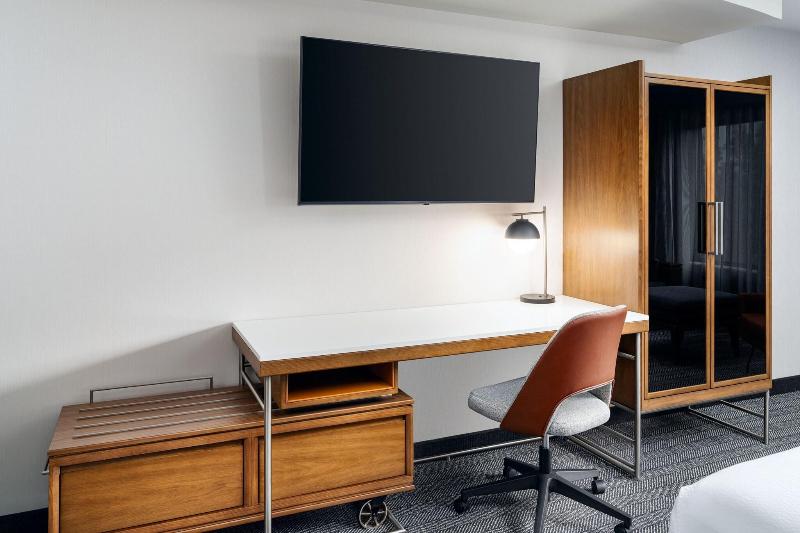 Courtyard By Marriott Kingston - Oda
