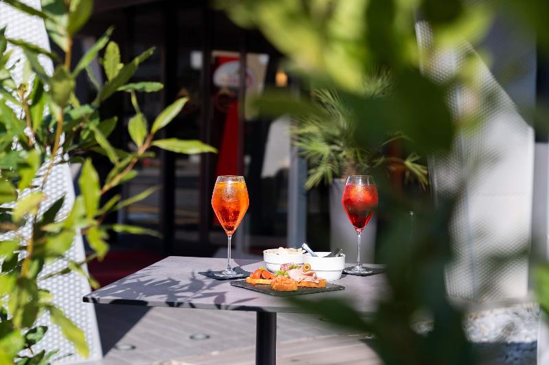 Cavallo Hotel Noventa - Bar