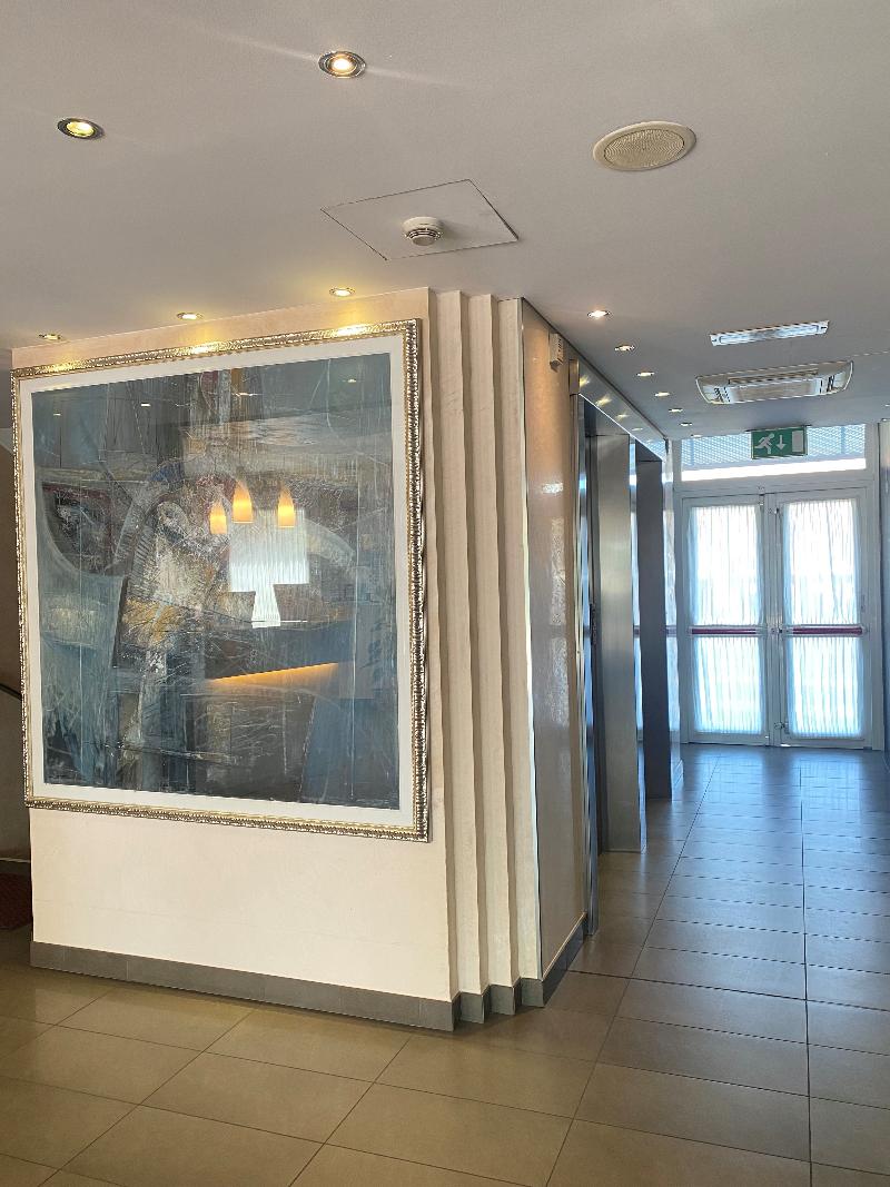 Cavallo Hotel Noventa - Lobi