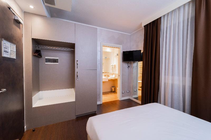 Cavallo Hotel Noventa - Oda