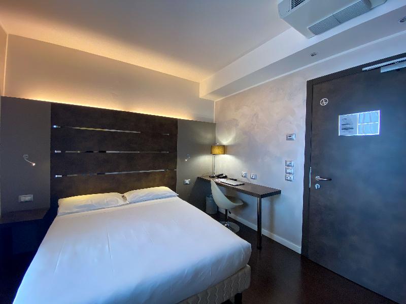 Cavallo Hotel Noventa - Oda