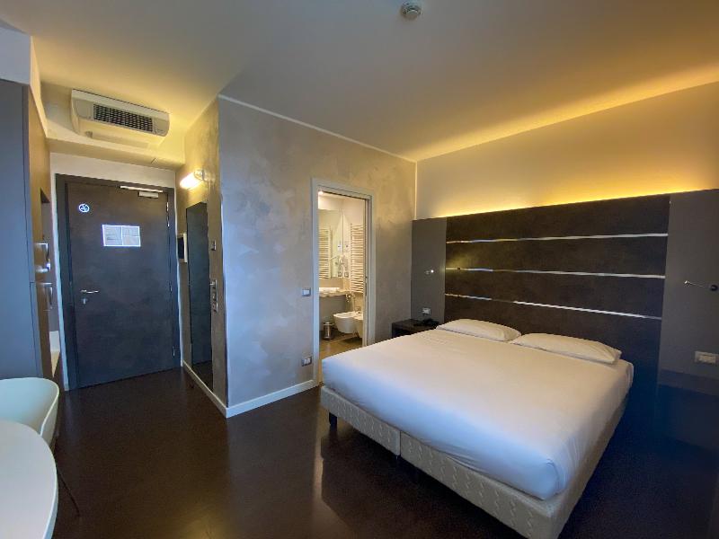 Cavallo Hotel Noventa - Oda
