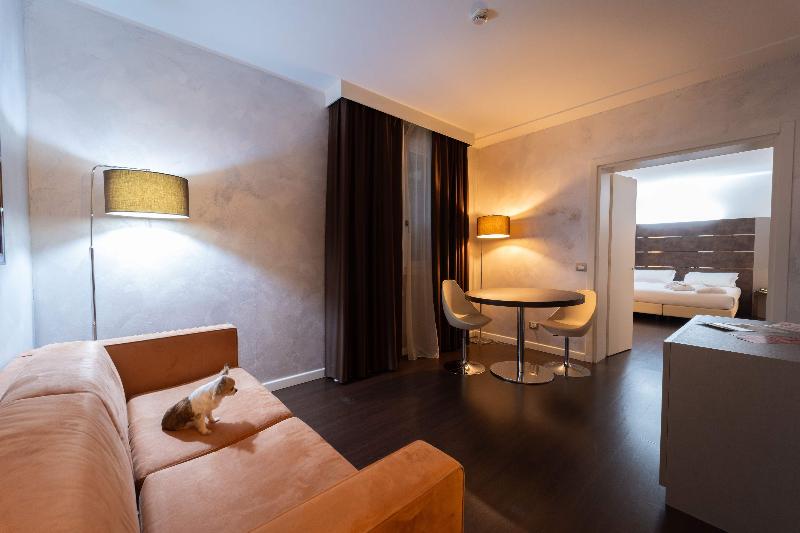 Cavallo Hotel Noventa - Oda