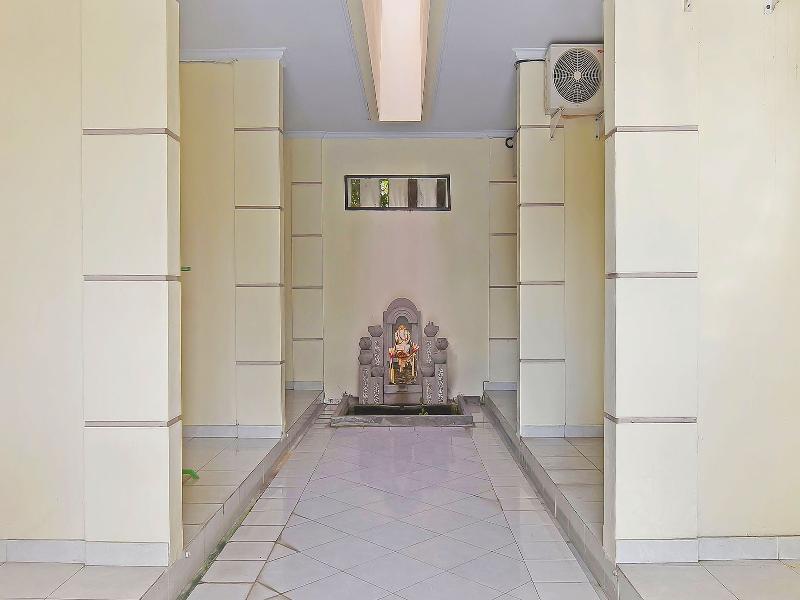Oyo 91445 Sandat Guest House - Lobi