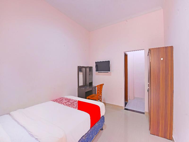 Oyo 91445 Sandat Guest House - Oda