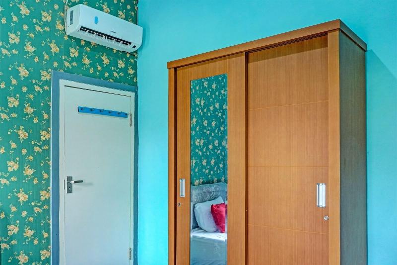 OYO 91731 Home Stay Elis Cateliya Syariah - Oda