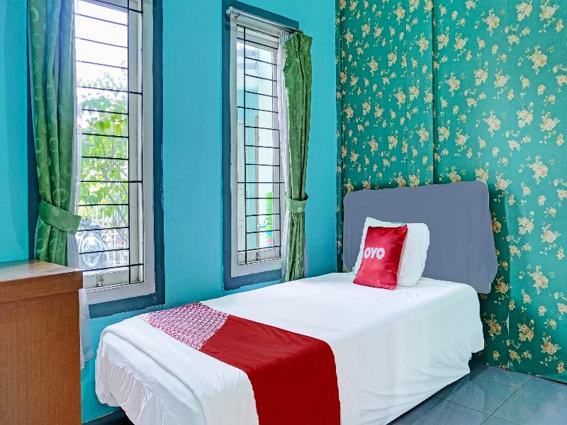 OYO 91731 Home Stay Elis Cateliya Syariah - Oda
