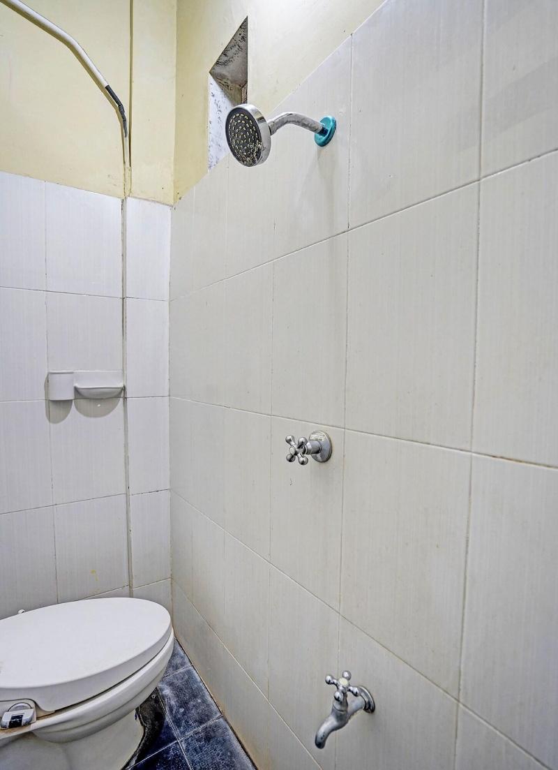 Oyo 91572 Kost Esklusif Barokah - Oda