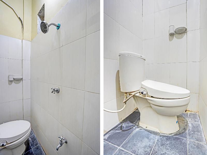 Oyo 91572 Kost Esklusif Barokah - Oda