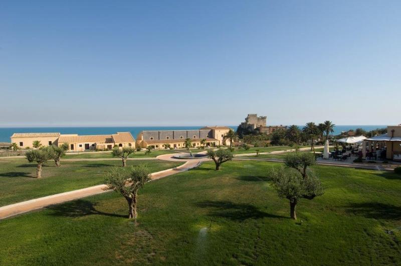 Falconara Greenblu Resort - Genel