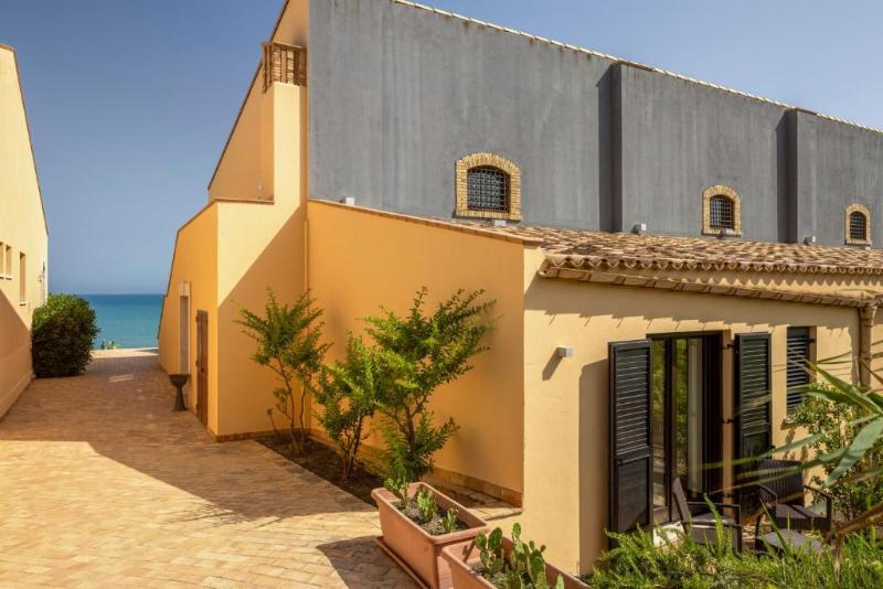 Falconara Greenblu Resort - Genel