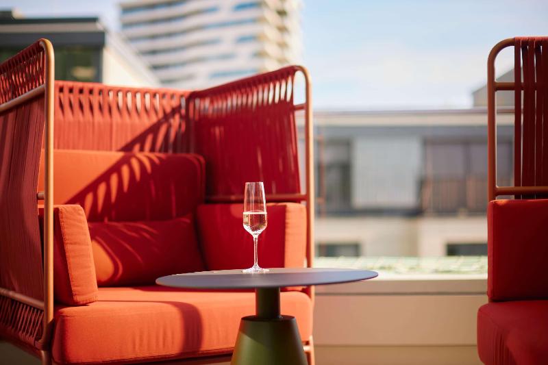 Adina Apartment Hotel Stuttgart - Bar