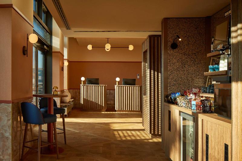 Adina Apartment Hotel Stuttgart - Lobi