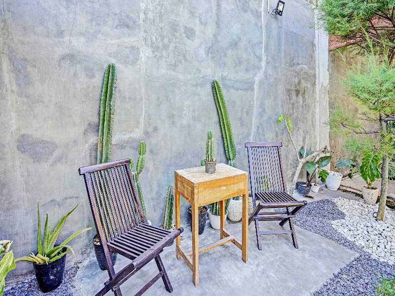 Spot On 91403 Reva Residence Syariah - Lobi