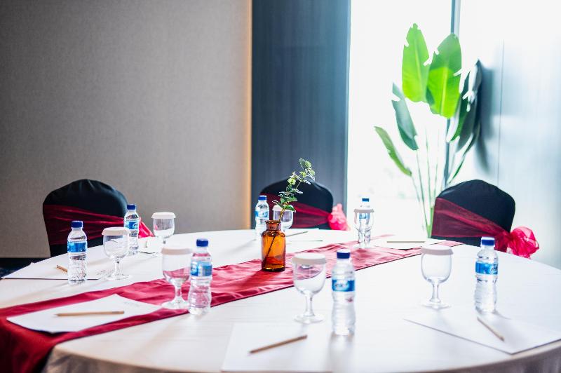 Aston Sorong Hotel & Conference Center - Toplantı