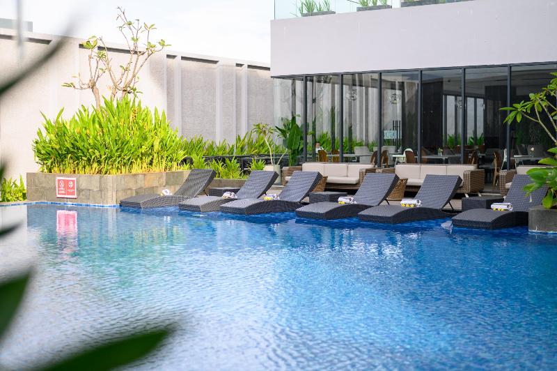Aston Sorong Hotel & Conference Center - Havuz