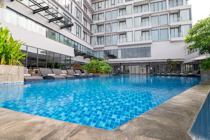 Aston Sorong Hotel & Conference Center - Havuz