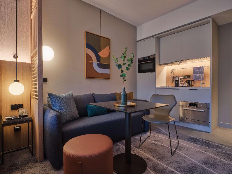 Adina Apartment Hotel Wiesbaden - Oda
