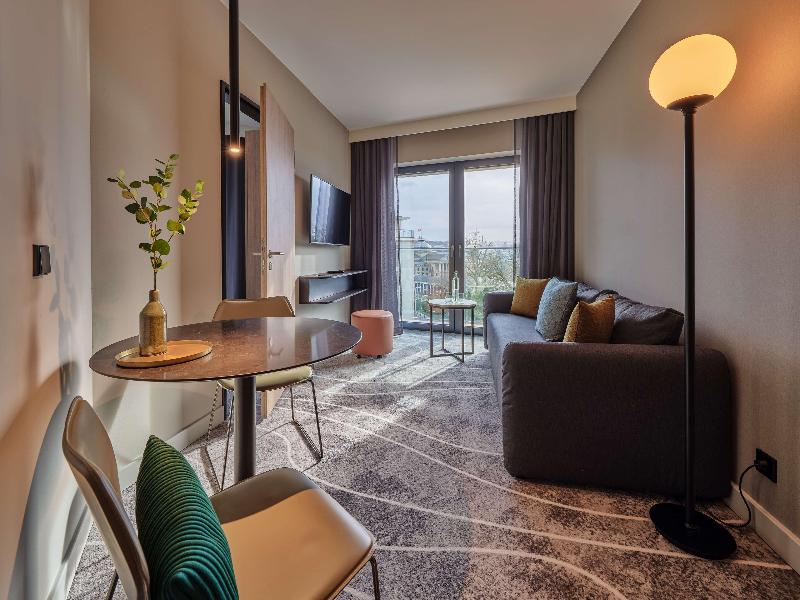 Adina Apartment Hotel Wiesbaden - Oda