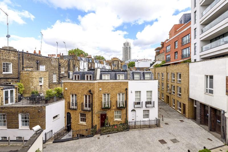 Cheval Knightsbridge - Genel