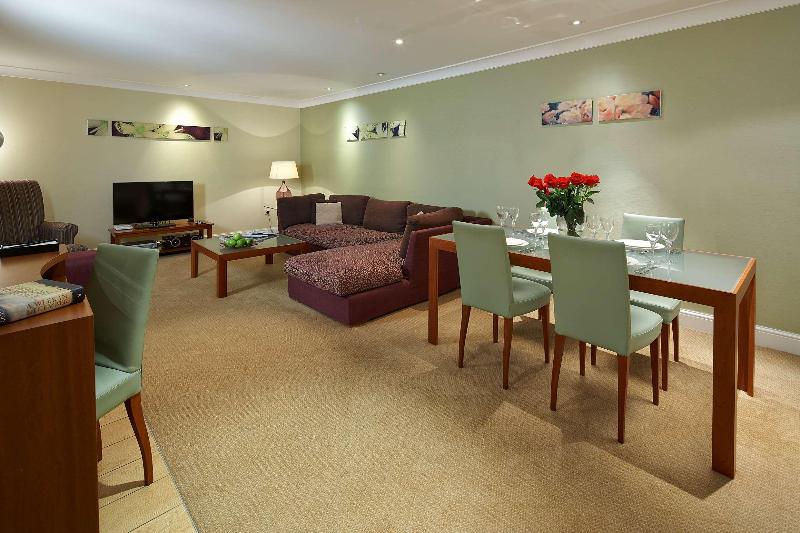 Cheval Knightsbridge - Oda