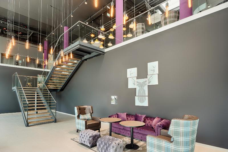 Premier Inn Wolfsburg City Centre - Lobi