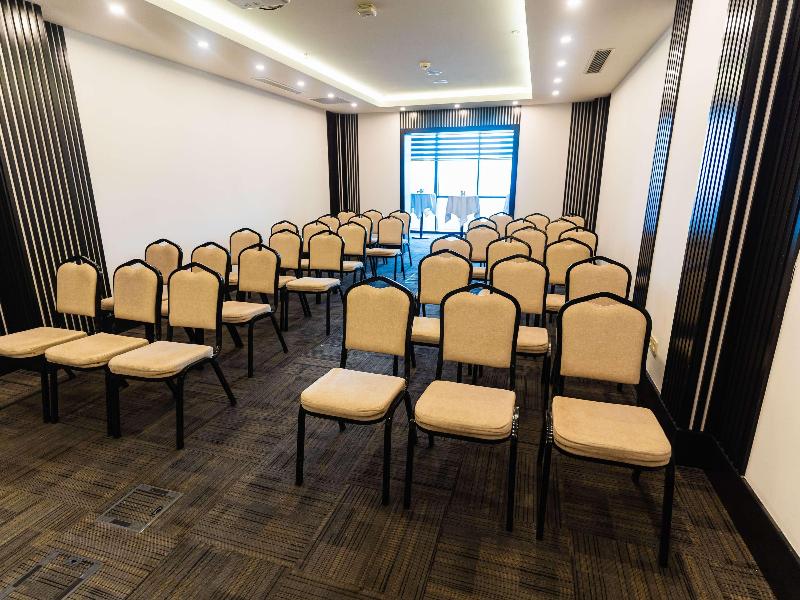 Mercure Baku City - Toplantı