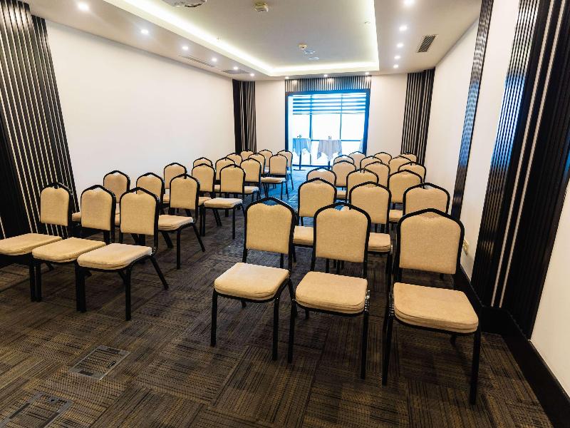 Mercure Baku City - Toplantı