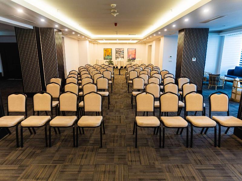 Mercure Baku City - Toplantı