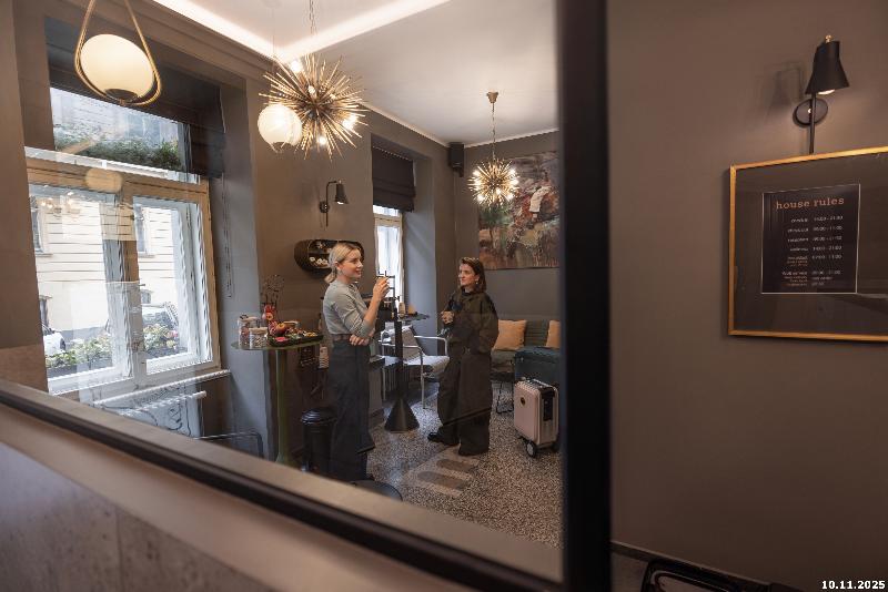 The Viaduct - Suites & More - Lobi