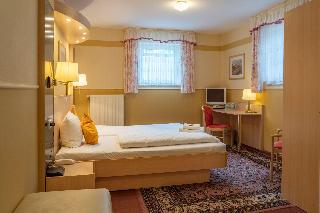 Parkhotel Neustadt fotoÄŸrafÄ±