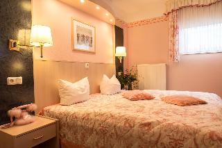 Parkhotel Neustadt fotoÄŸrafÄ±