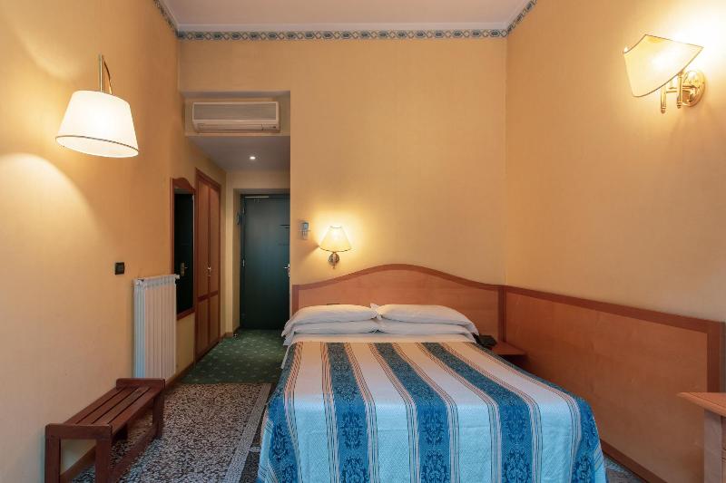 Hotel Bologna - Oda