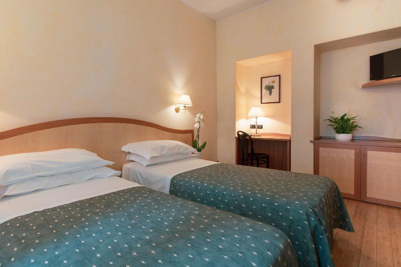 Hotel Bologna - Oda