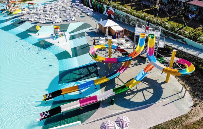 Sisan Family Resort - Havuz