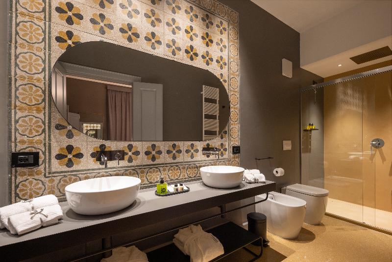 Vis Urban Suites & Spa - Oda