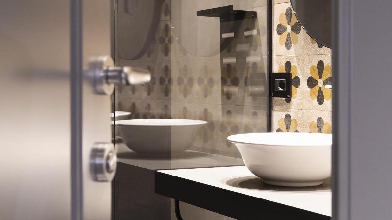 Vis Urban Suites & Spa - Oda