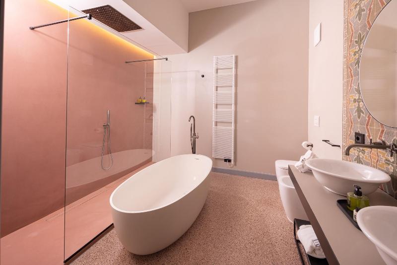 Vis Urban Suites & Spa - Oda