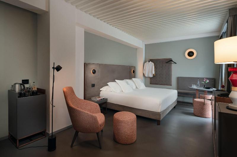 Vis Urban Suites & Spa - Oda