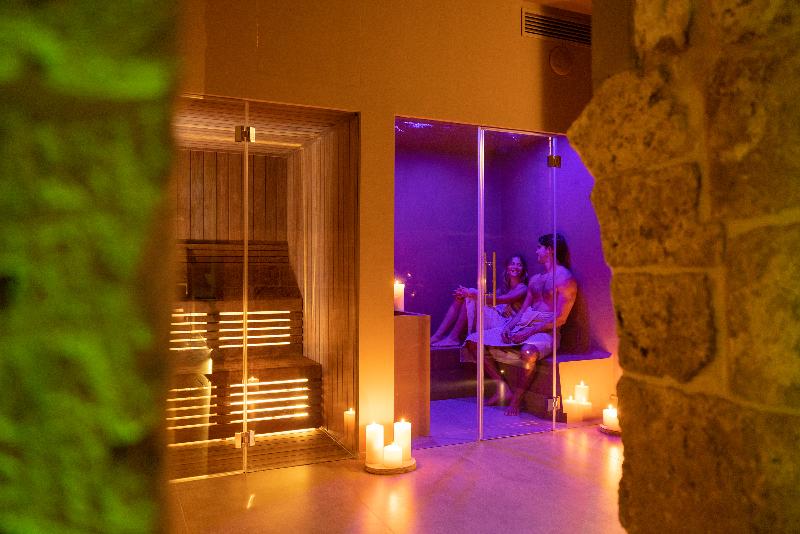 Vis Urban Suites & Spa - Havuz