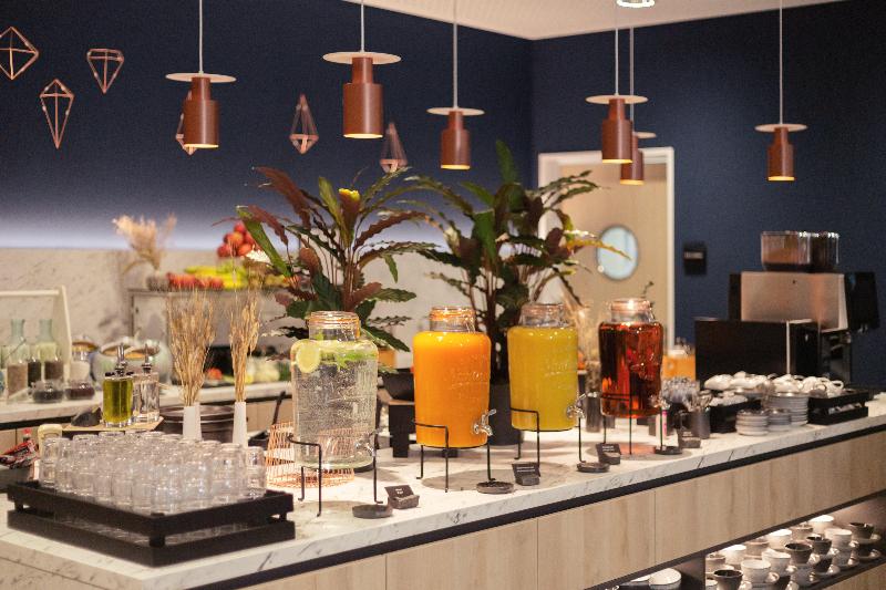 Holiday Inn - the niu, Kettle Stuttgart Vaihingen - Restoran