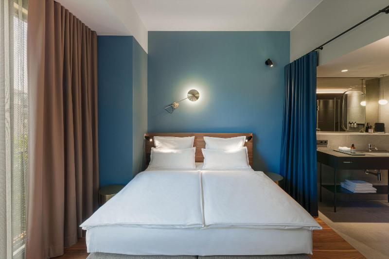 Emilu Design Hotel - Oda