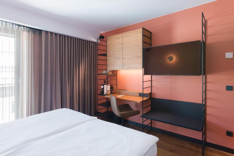 Emilu Design Hotel - Oda
