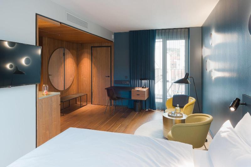 Emilu Design Hotel - Oda