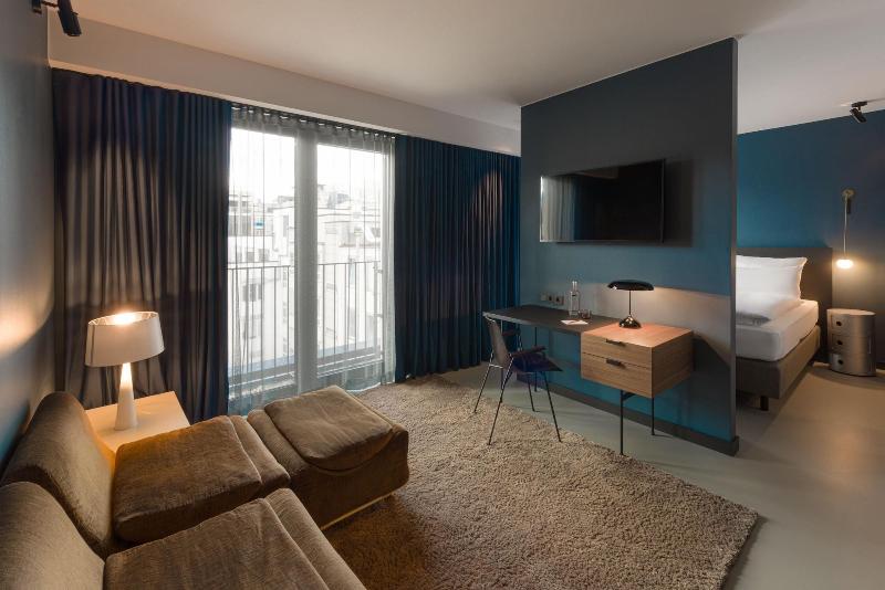 Emilu Design Hotel - Oda