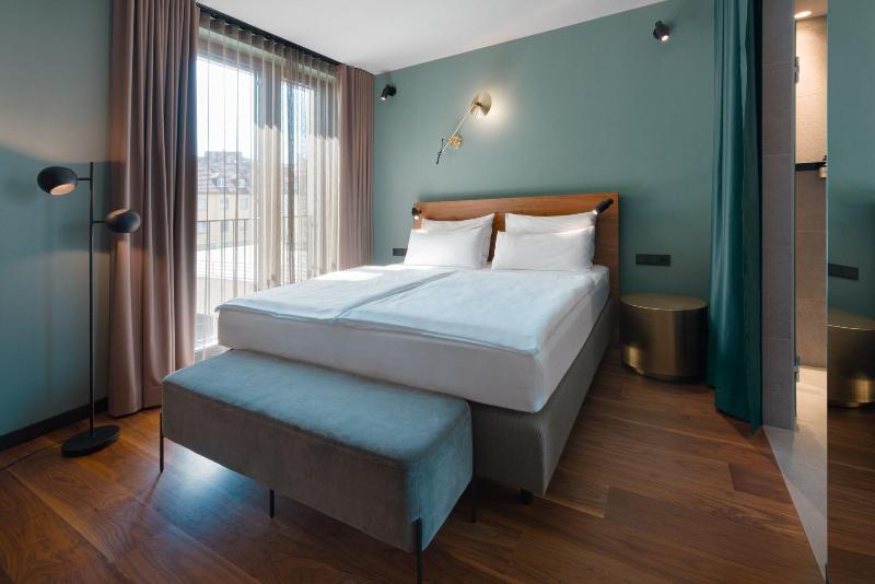 Emilu Design Hotel - Oda