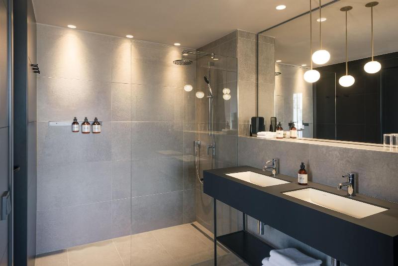 Emilu Design Hotel - Oda